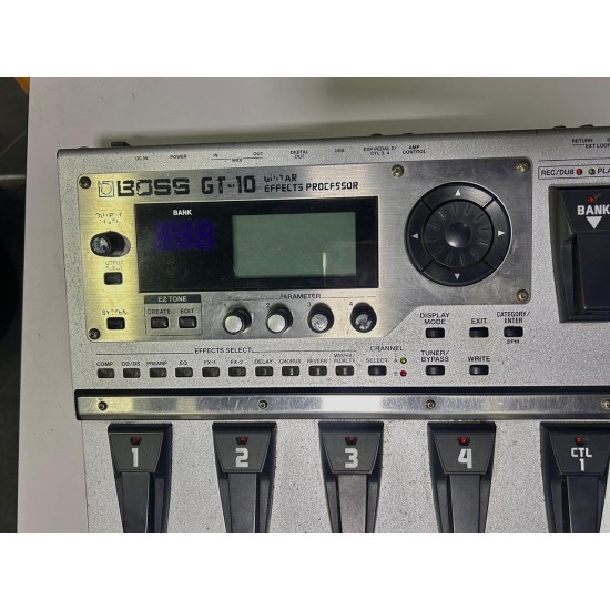 Boss GT-10