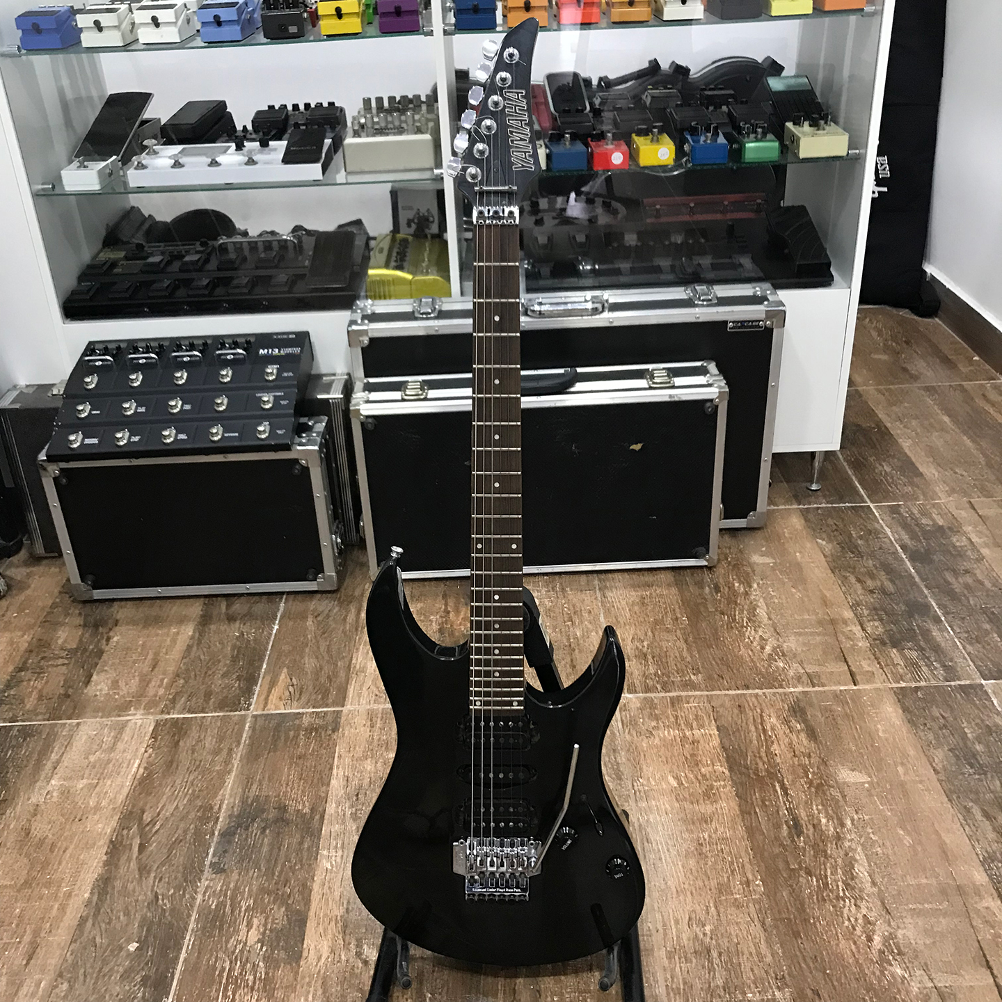 Yamaha Superstrat RGX 421D