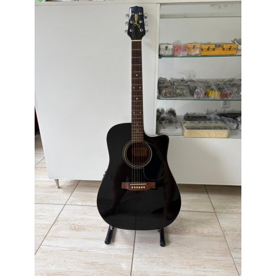 Jasmine by Takamine ES31C